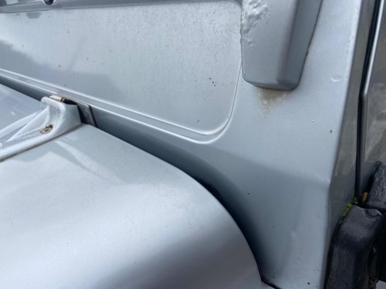 2008 Land Rover Defender 90 2.4 TDCi County Hard Top SUV 4WD SWB Euro 4 3dr PANEL VAN Diesel Manual