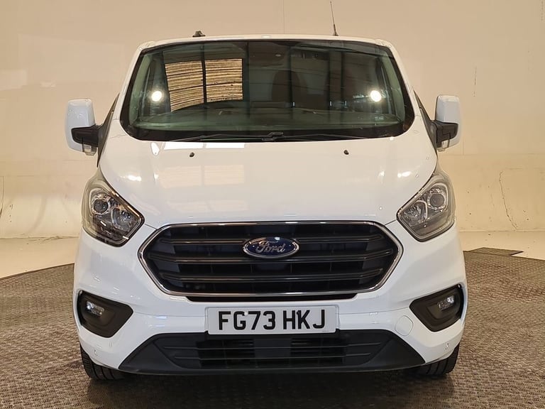 FORD TRANSIT CUSTOM 2.0 300 ECOBLUE LIMITED P/V L2 H1 130 BHP LWB DIESEL