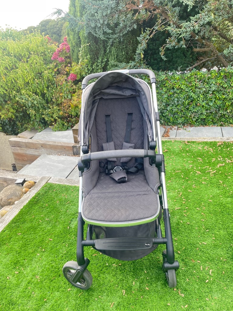 Wayfarer SilverCross Pram, Carry Cot, Car Seat & Accessories 