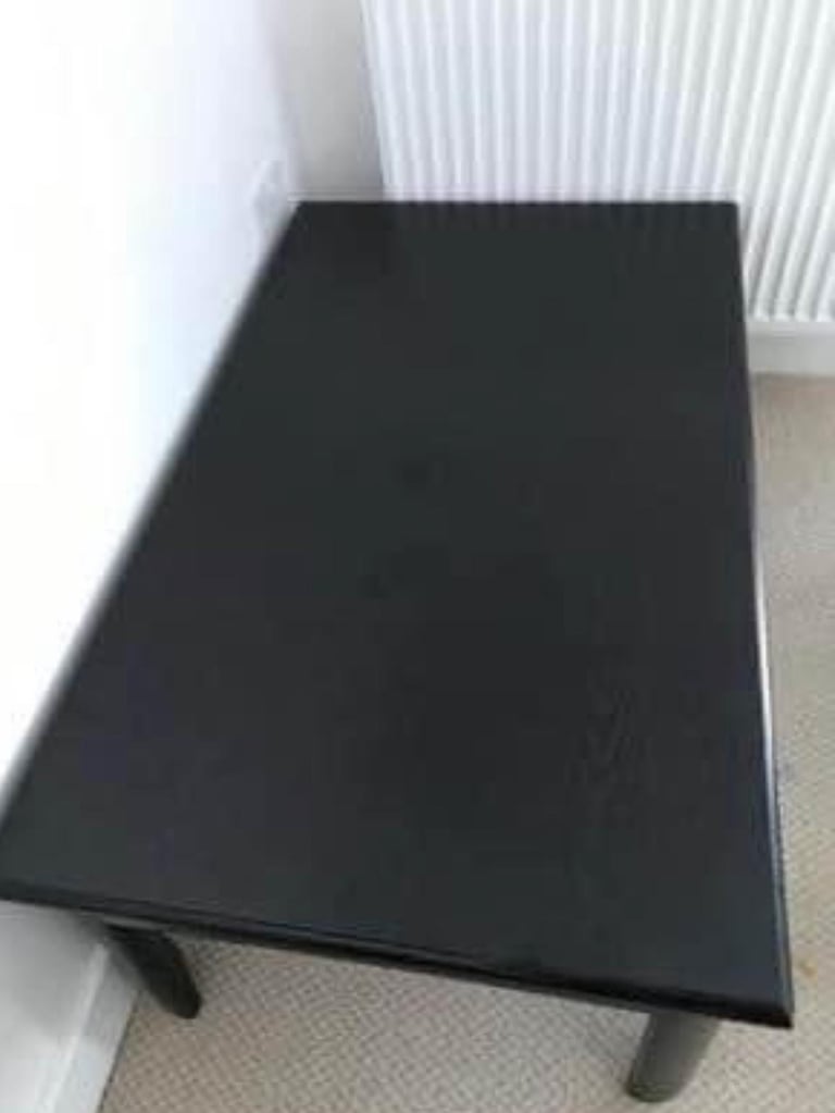 Black coffee table for £20