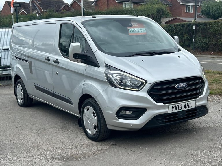 2019 Ford Transit Custom 2.0 340 EcoBlue Trend L2 H1 Euro 6 5dr PANEL VAN Diesel Manual