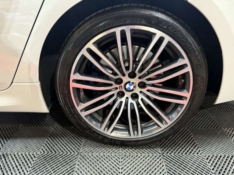BMW 5 SERIES 2.0 530e M Sport iPerformance Saloon 2018