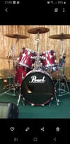 Pearl dlx drum kit