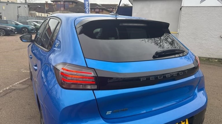 2024 Peugeot 208 50kWh E-Style Hatchback 5dr Electric Auto (7.4kW Charger) (136 ps) Hatchback Ele...