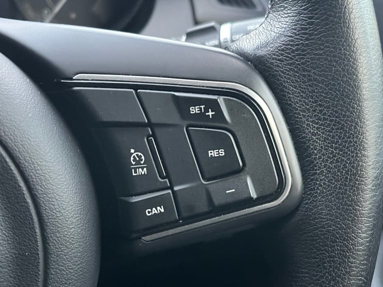 2019 Jaguar E-Pace 2.0d S 5dr 2WD ESTATE DIESEL Manual