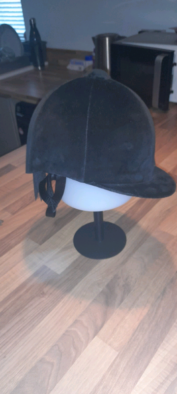Ladies riding hat