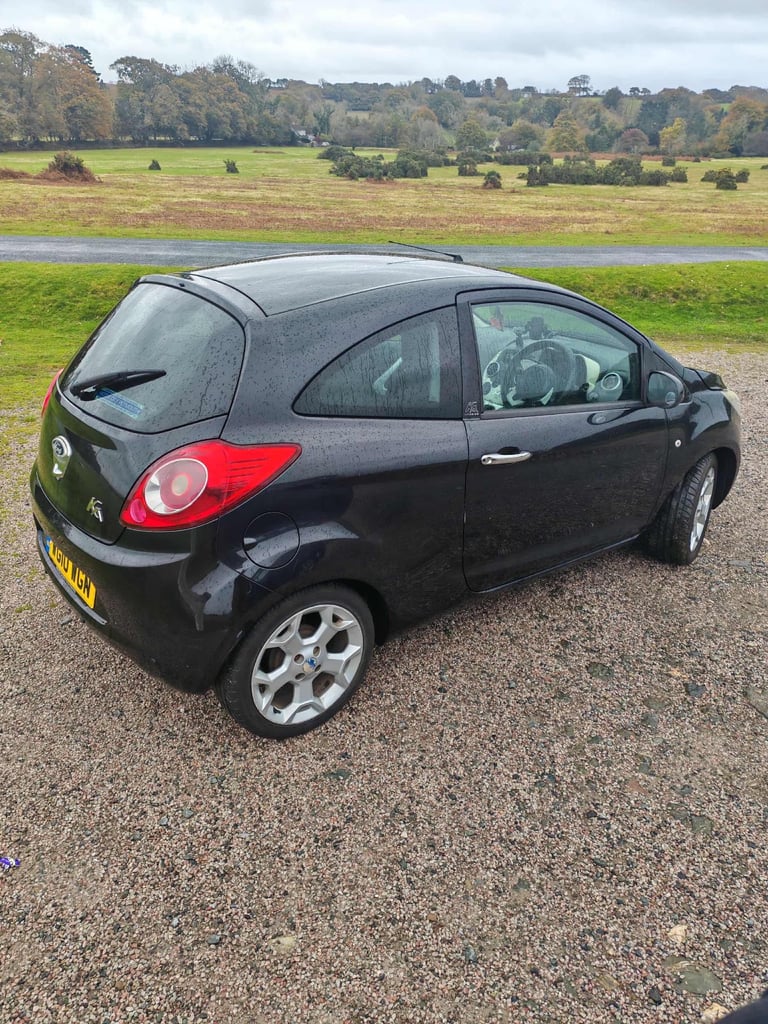 Ford, KA, Hatchback, 2010, Manual, 1242 (cc), 3 doors