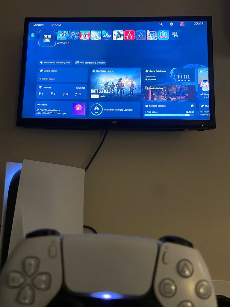 PlayStation 5 Disc Edition Console, 825 GB - Controller - Speakers