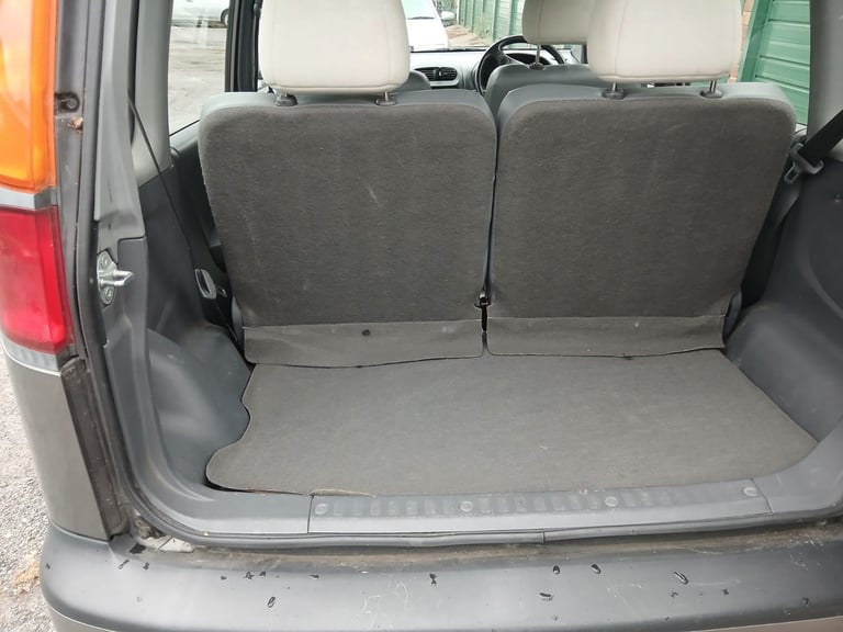 2010 perodua  kenari mpv  995