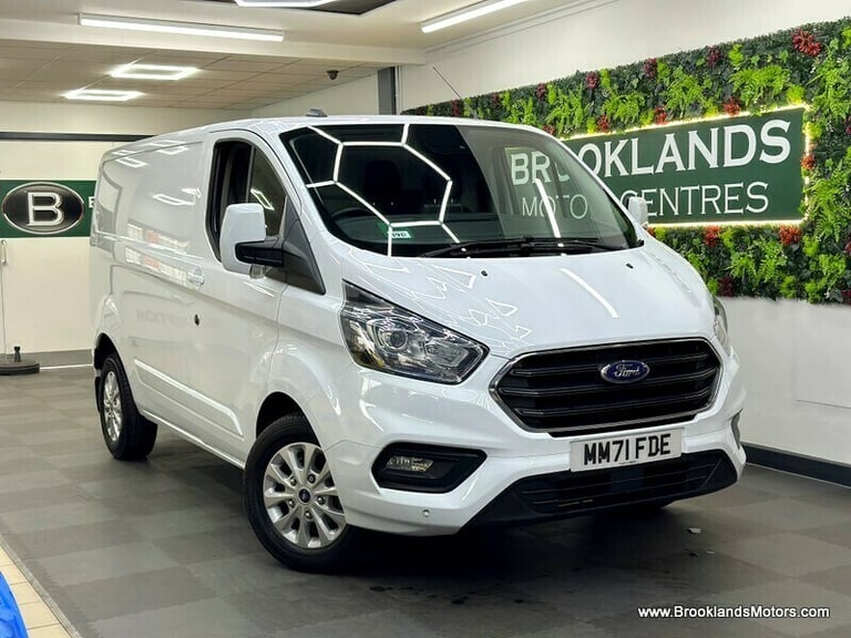 image for Ford Transit Custom 300 LIMITED P/V ECOBLUE [HEATED SEATS &amp; STUNNING EXAMPLE]
