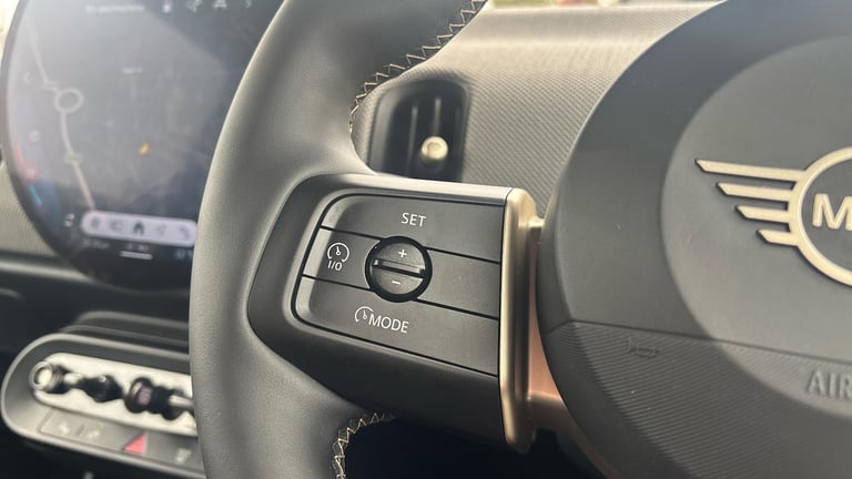 2024 MINI Cooper 2.0 S Exclusive 3dr Auto Hatchback Petrol Automatic