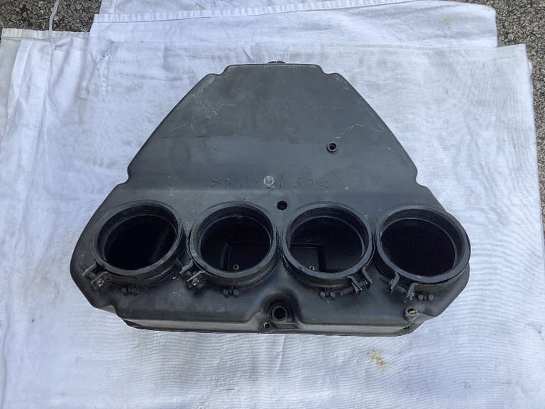 Yamaha R1 4xv airbox 