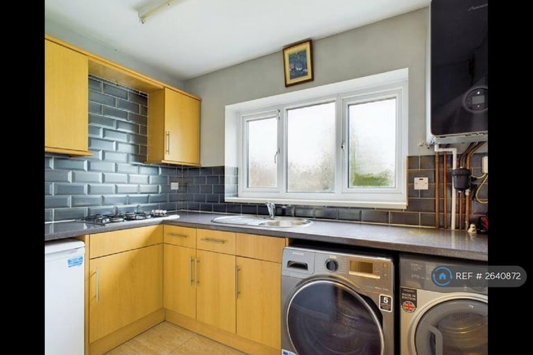 3 bedroom house in Newlands Drive, Birmingham, B62 (3 bed) (#2640872)