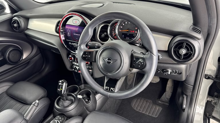 2022 MINI Hatch 1.5 Cooper Exclusive 3dr Auto Petrol Hatchback Hatchback Petrol Automatic