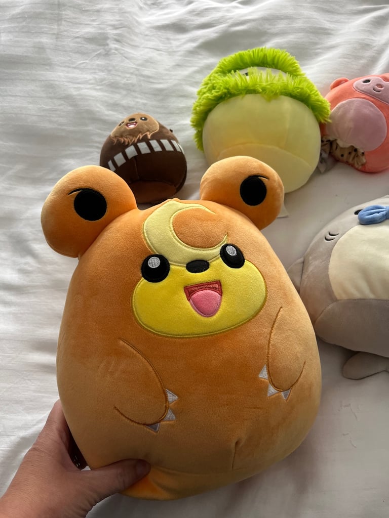 6 official Squishmallows bundle