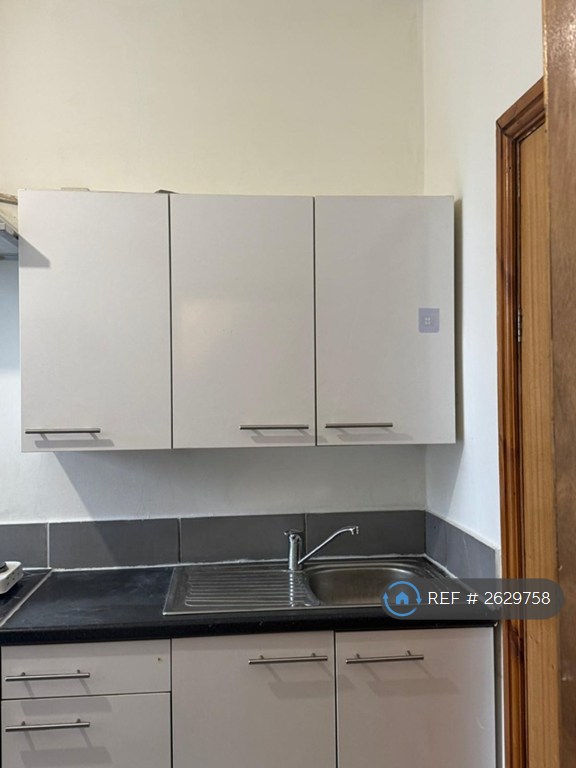 1 bedroom in Selly Oak, Selly Park, Birmingham, B29 (#2629758)