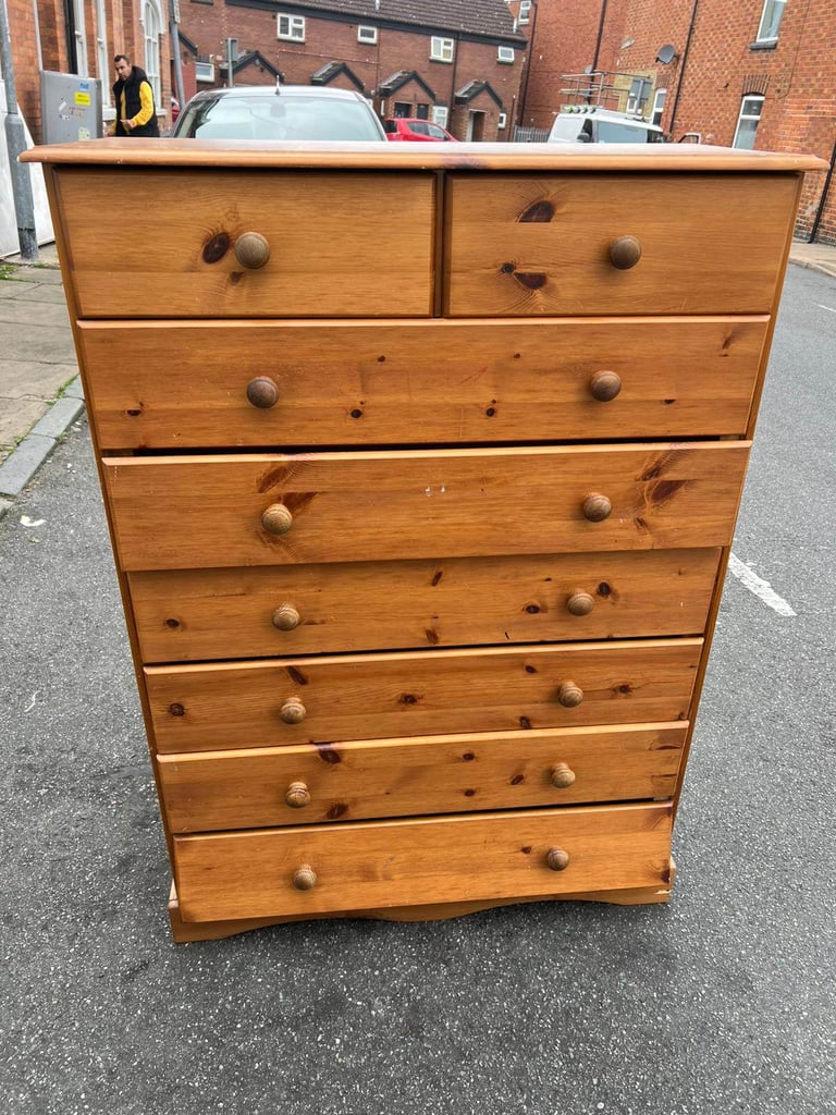 Tall pine chest of drawers 
