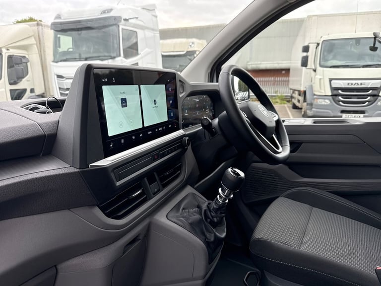  Volkswagen Transporter Panel Van 2.0 Tdi T30 Commerce Pro Panel Van 5dr Diesel