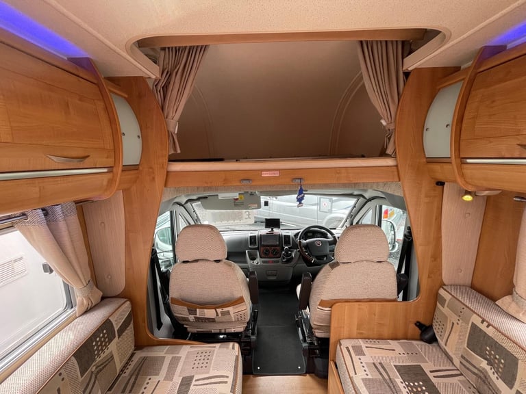 Fiat DUCATO 40 MAXI 130 M-JET AUTO-TRAIL APACHE SE 