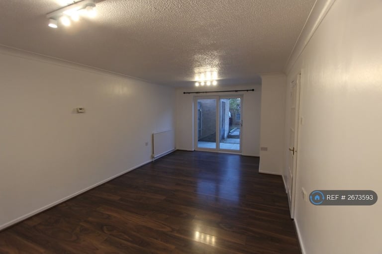 3 bedroom house in Chaston Road, Great Shelford, Cambridge, CB22 (3 bed) (#2673593)