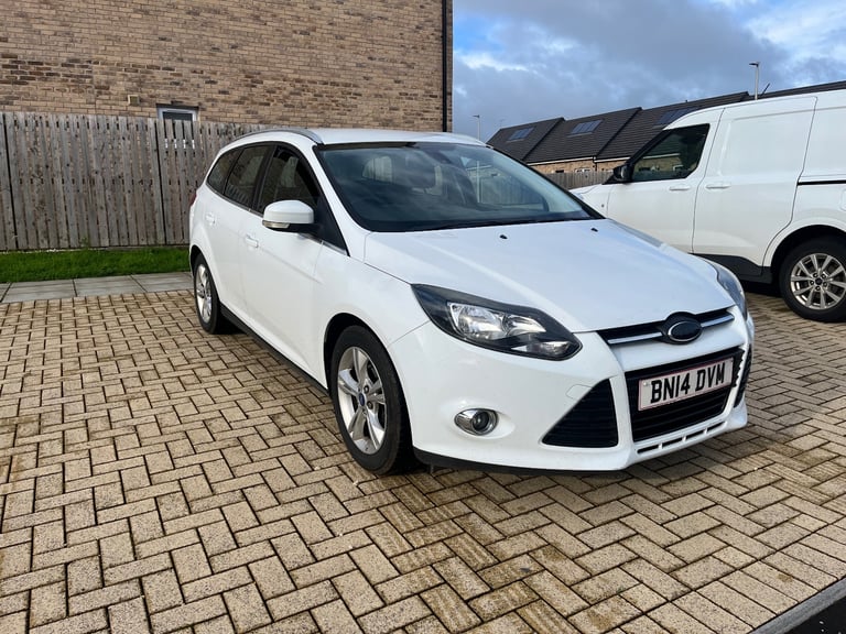image for Ford, FOCUS, Estate, 2014, Manual, 998 (cc), 5 doors