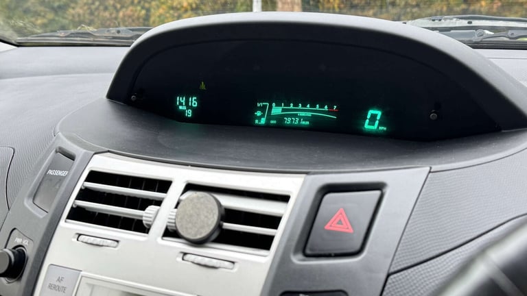 2006 Toyota Yaris 1.0 Yaris T3 3dr Hatchback Petrol Manual