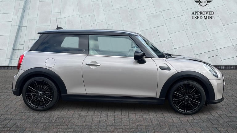 2021 MINI Hatch 1.5 Cooper Exclusive 3dr Auto Hatchback Petrol Automatic