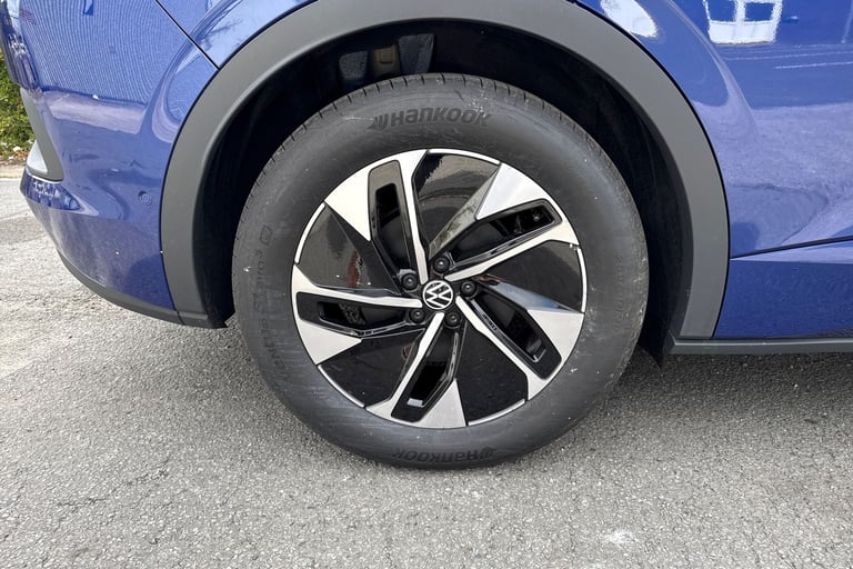 2025 Volkswagen ID.5 Pro 77kWh Match Auto 5dr SUV Automatic