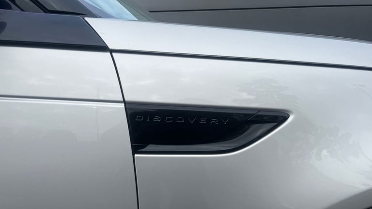2017 Land Rover Discovery 3.0 TD6 HSE 5dr Auto Estate Diesel Automatic