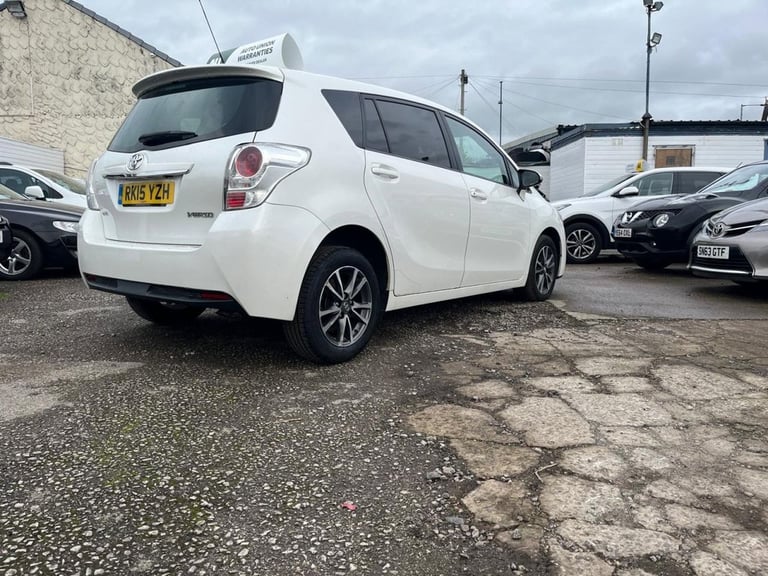 2015 Toyota Verso 1.6 D-4D Icon MPV 5dr Diesel Manual Euro 5 (s/s) (110 bhp) MPV Diesel Manual