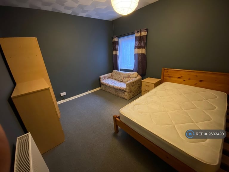 image for 3 bedroom house in Bevois Hill, Southampton, SO14 (3 bed) (#2633420)