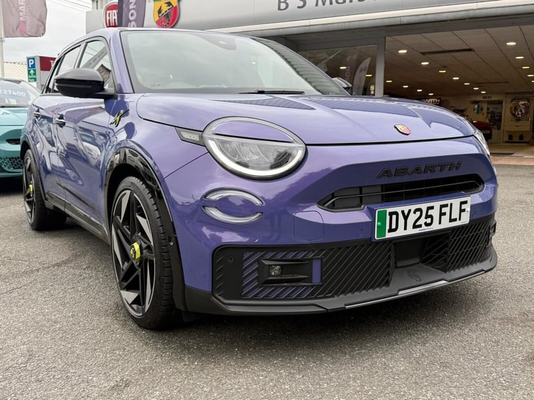 2025 Abarth 600e 54kWh Scorpionissima SUV 5dr Electric Auto (280 ps) Hatchback Electric Automatic
