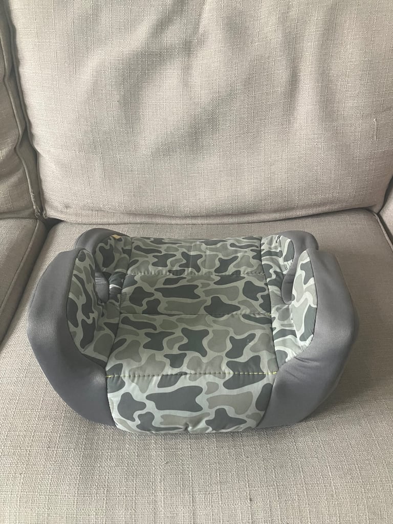Mothercare Backless Booster Seat 15 - 36 Kg VGC