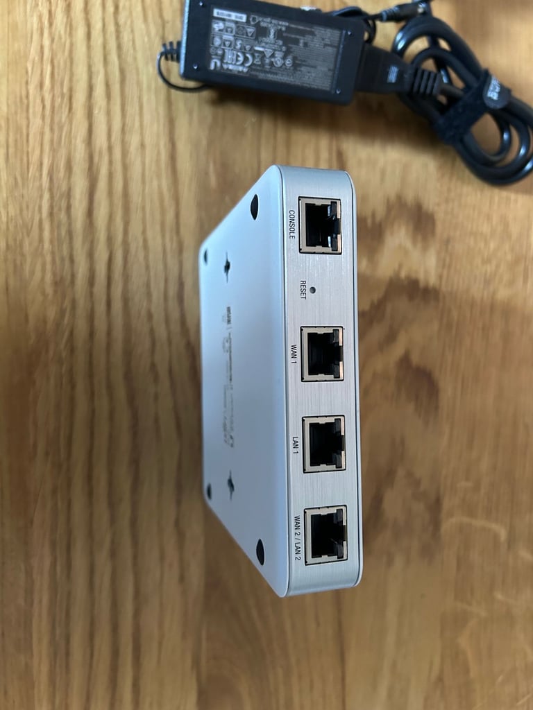Ubiquiti UniFi Security Gateway