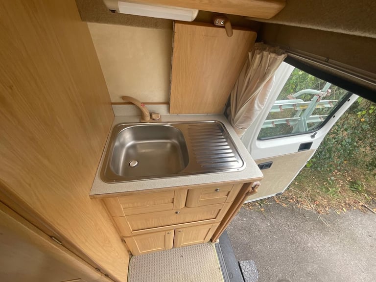 Nu Venture Sorrento, 2005, 4 Berth, 4 Belts