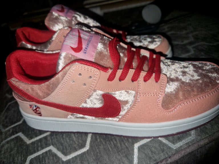 size 7 airforces