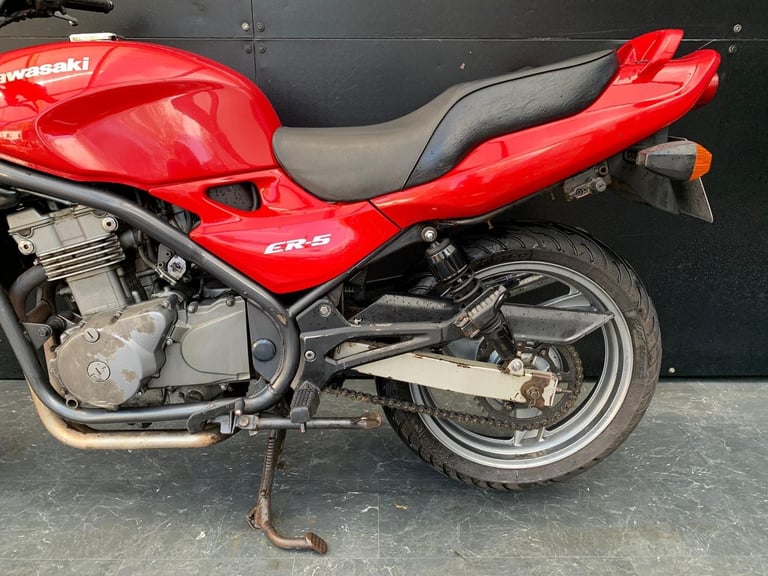 KAWASAKI ER5 1997 PROJECT BIKE HPI CLEAR