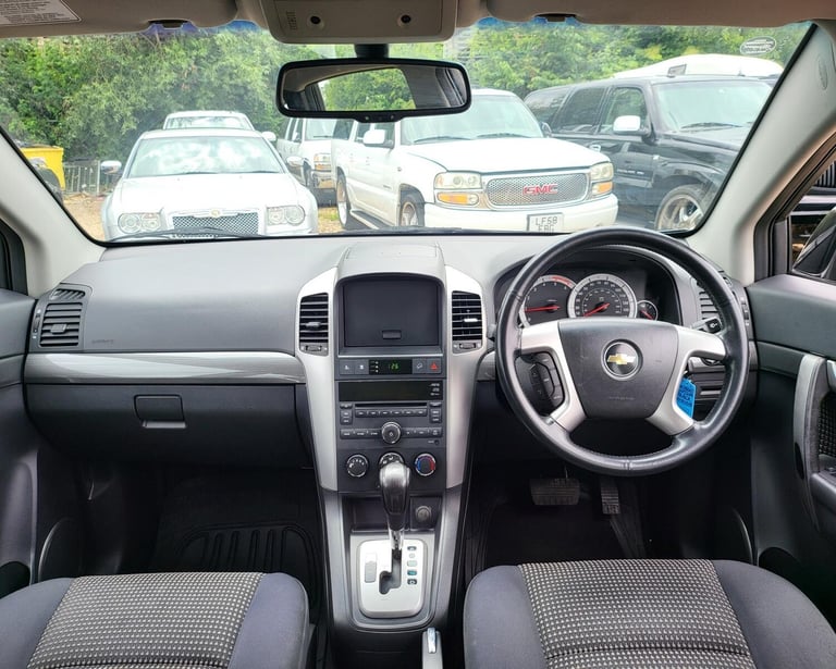 2010 CHEVROLET CAPTIVA 2.0 VCDi LT 5 DOOR 7 SEATER AUTOMATIC BLACK
