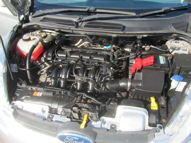 FORD FIESTA 1.3 Zetec 2010