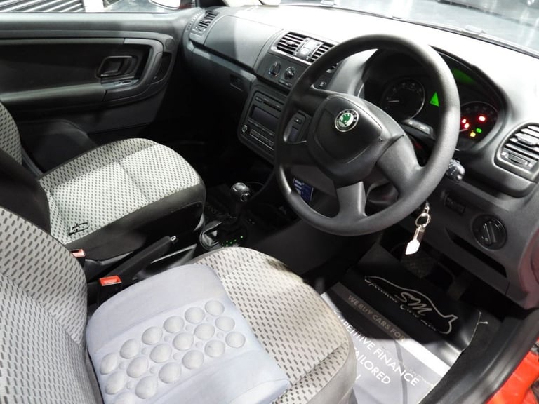 2010 60 SKODA FABIA 1.2 TSI SE HATCHBACK 5DR PETROL DSG EURO 5 (105 PS)