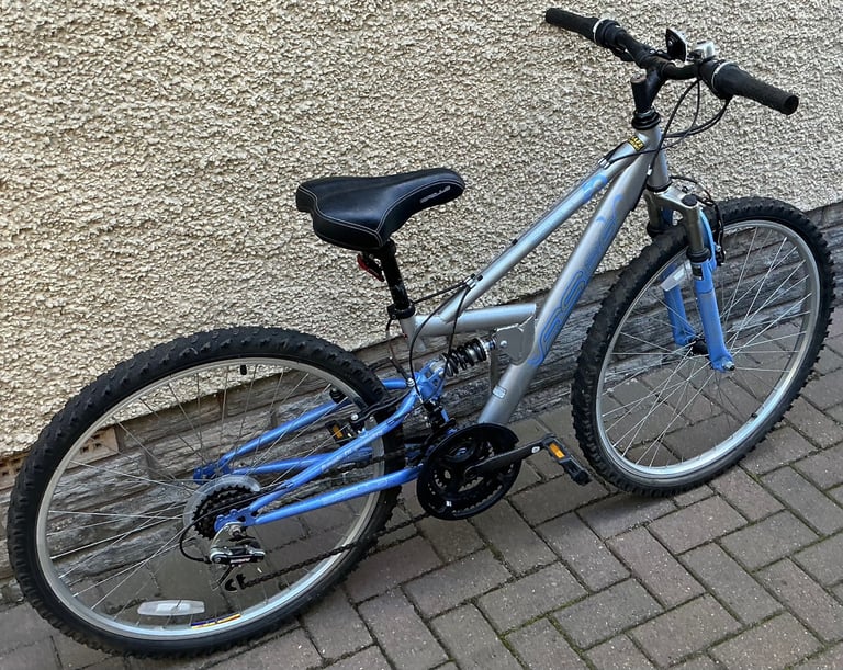 Bike/Bicycle.LADIES APOLLO “ FS26 * SMALL FRAME MOUNTAIN BIKE 