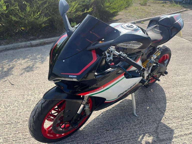 2014 64 DUCATI 899 PANIGALE SPORTS SUERLEGGERA COLOURS NEW MOT HPI CLEAR