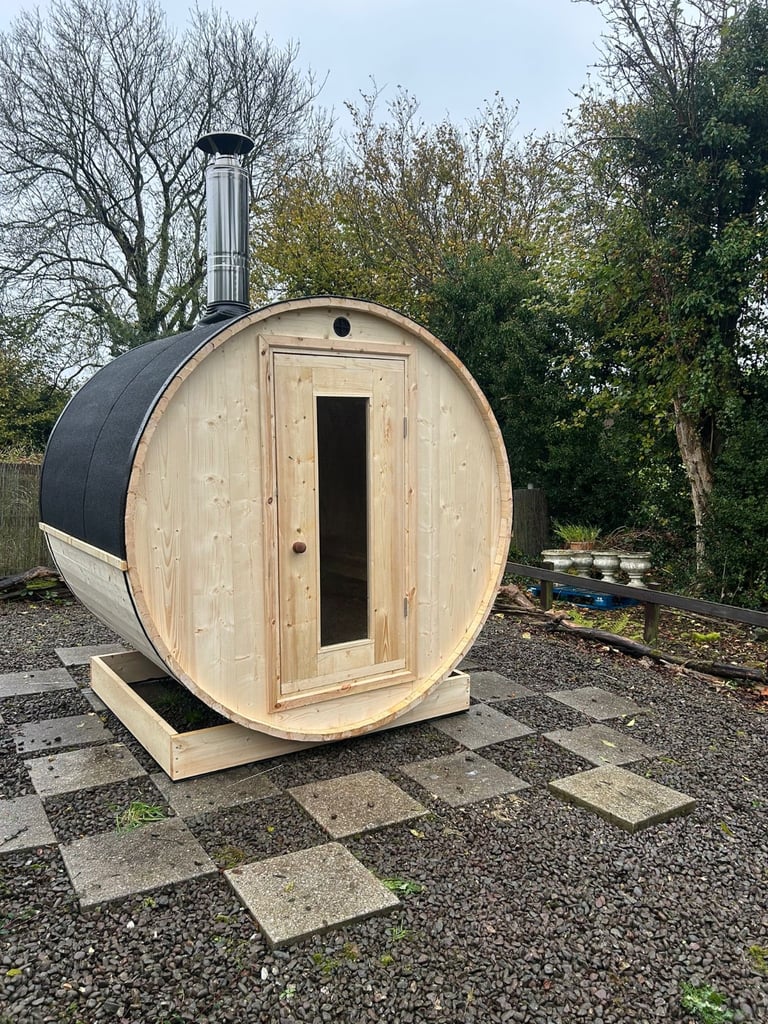 Sauna 4 person with wood fired heater