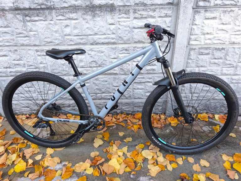 image for 2022 Calibre Point Mountain Bike Bicycle 29er Hydraulic Disc Brakes 1 by 9 Conversion Drivetrain