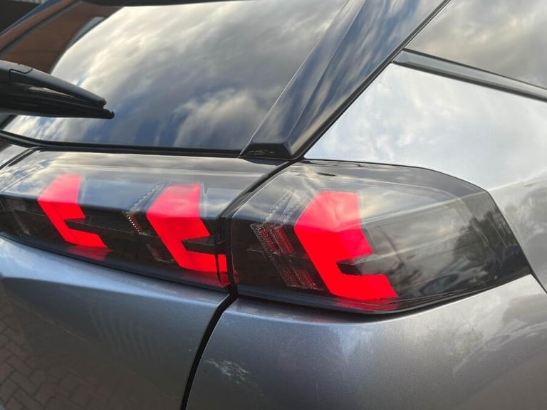 2022 Peugeot 2008 1.2 Puretech Allure Premium Suv 5dr Petrol Manual Euro 6 (s/s) (100 Ps) HATCHBA...