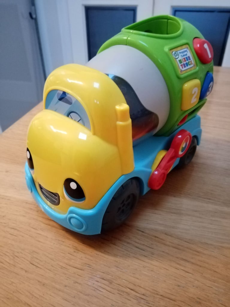 Toy cement mixer 