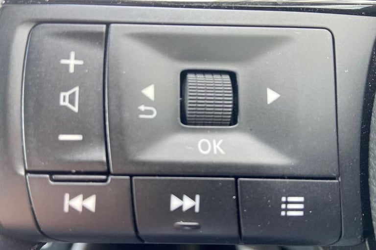 2023 Nissan Qashqai 1.3 DiG-T MH 158 Acenta Premium 5dr Xtronic Automatic Hatchback Petrol Automatic