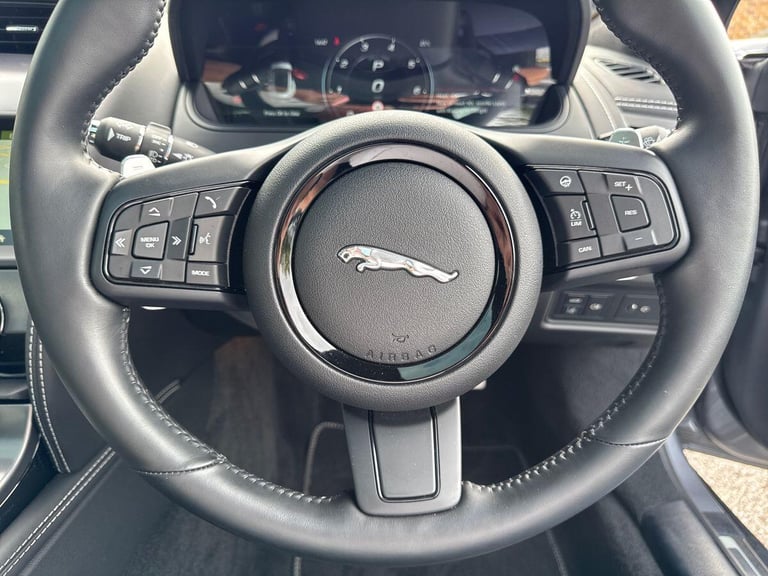 2024 Jaguar F-Type 5.0 P450 Supercharged V8 75 2dr Auto AWD COUPE PETROL Automatic