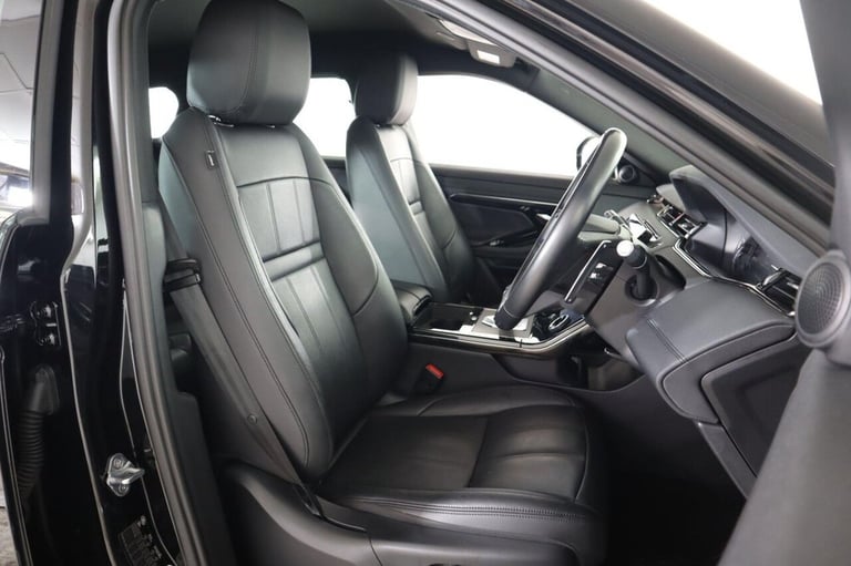 2022 Land Rover Range Rover Evoque 1.5 P300e 12.2kWh R-Dynamic SE Auto 4WD Euro 6 (s/s) 5dr Autom...
