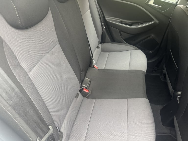 HYUNDAI I20 1.2 SE 2017